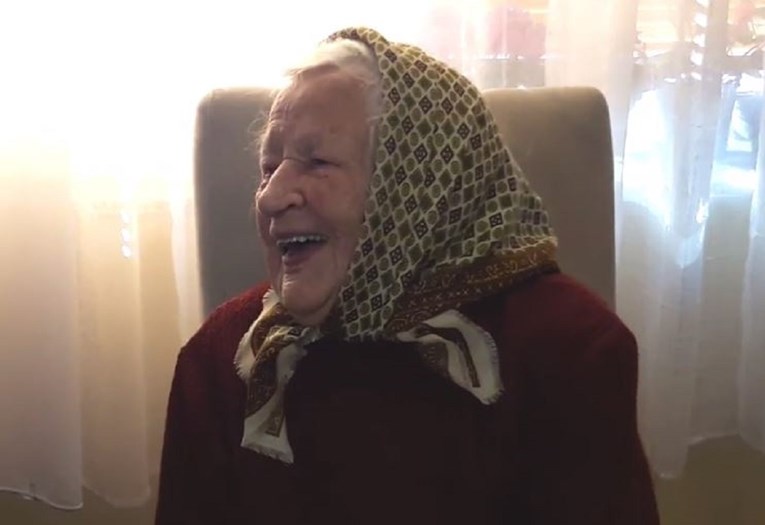 Baka Ana iz Zagorja proslavila 100. rođendan: "Svako jutro popijem kavu i rakiju, to mi je obavezno"