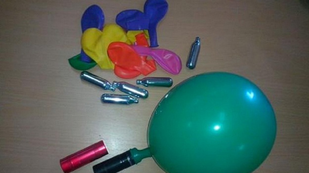 Nova hit droga na Zrću, oduzeto više od 3,5 tisuće ampula s plinom