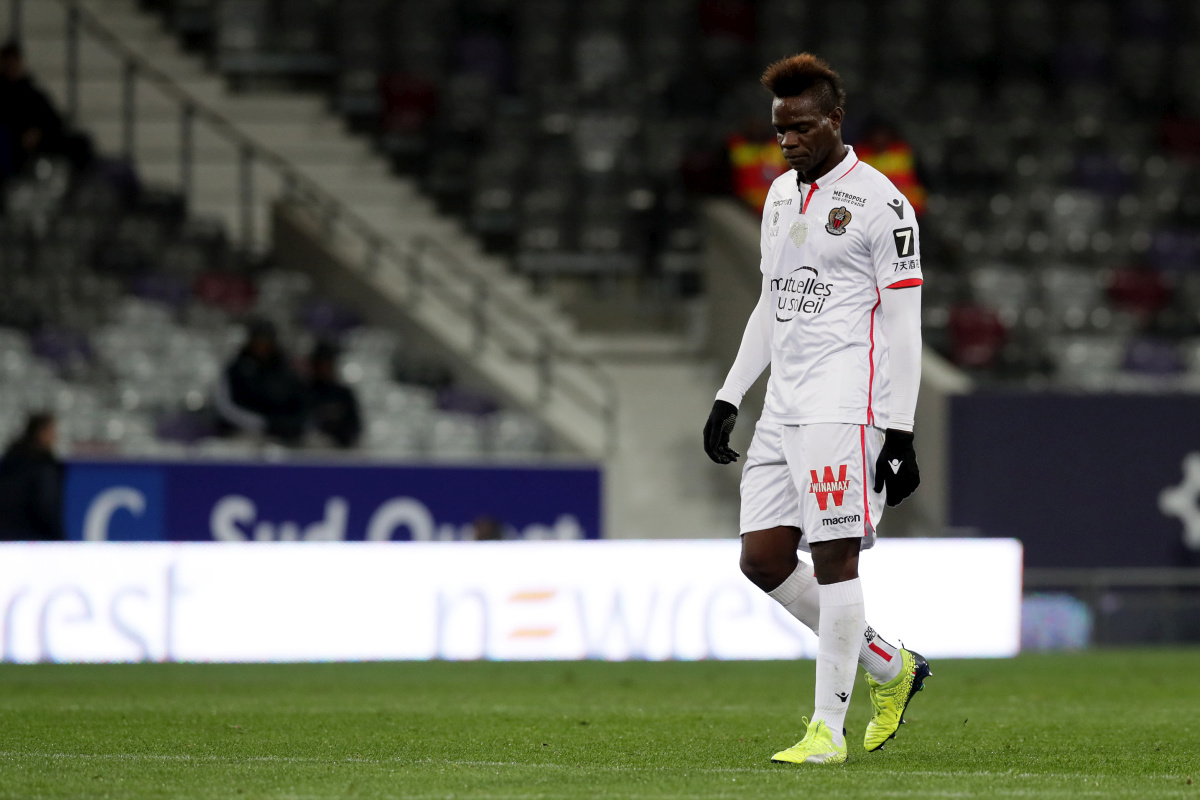 Balotelli dobio žuti karton jer se požalio na rasizam