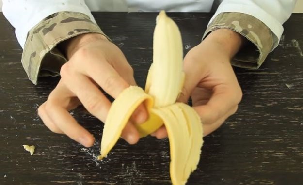 VIDEO Gulite li i vi banane na krivi način? Pogledajte koji je pravi