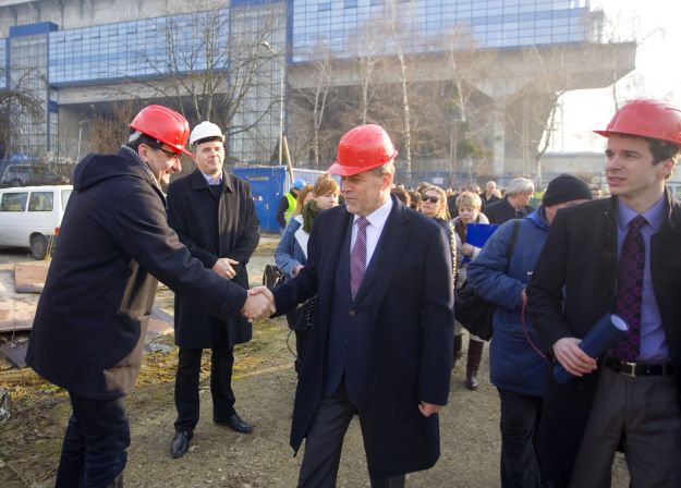 Bandić "urbi et orbi": Projekt kampa na Sveticama ide dalje, Crkvi nismo dali ništa