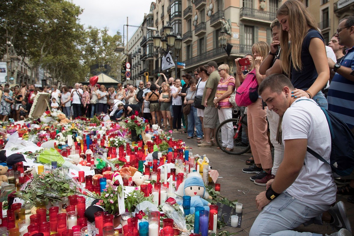 Identificiran vozač kombija iz napada u Barceloni, traga se za njim u cijeloj Europi