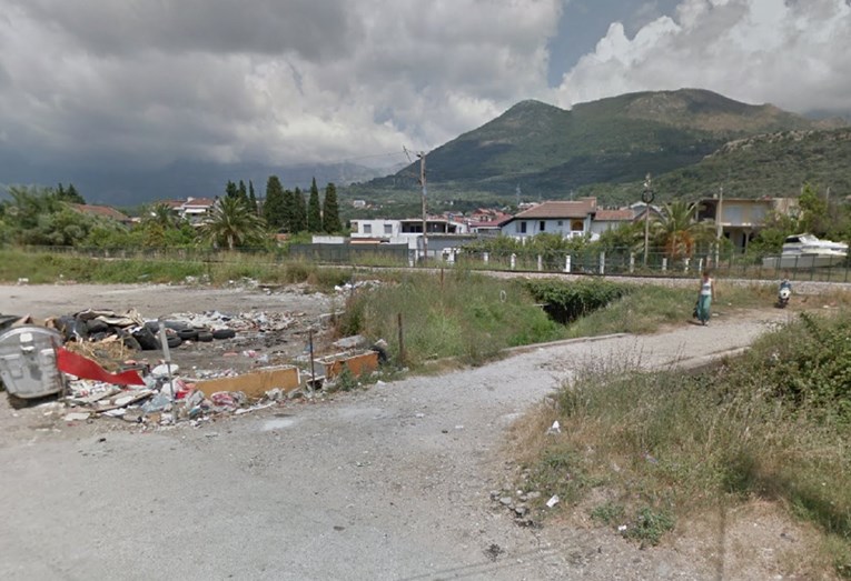 Kosovar u Crnoj Gori zaklao trudnu ženu pred djetetom pa sebi prerezao vrat