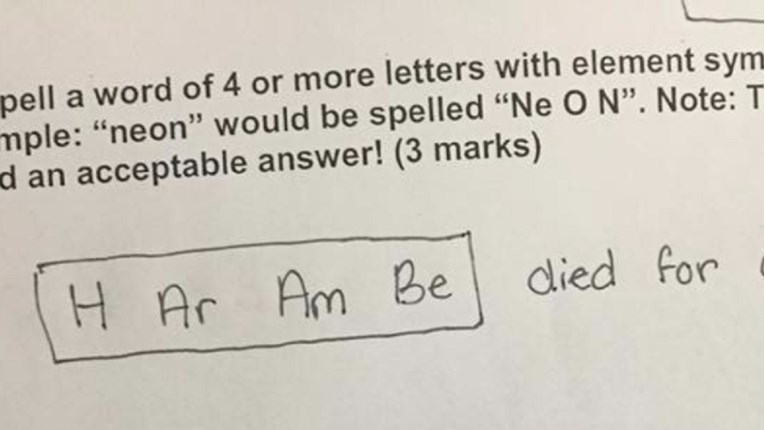Profesor kemije dobio brutalno dobar odgovor na ispitu, njegova reakcija još je bolja