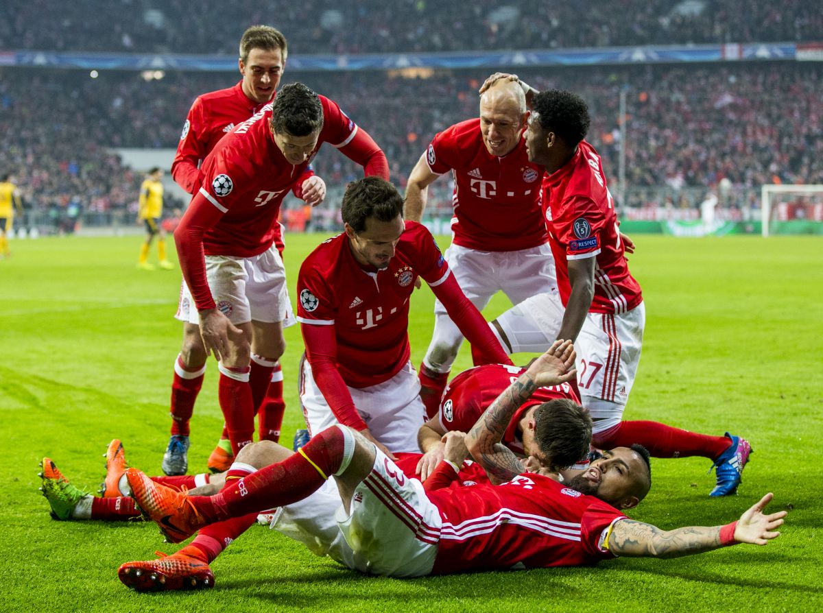 BAYERN - ARSENAL 5:1 Novi minhenski debakl Topnika za četvrtfinale Bavaraca