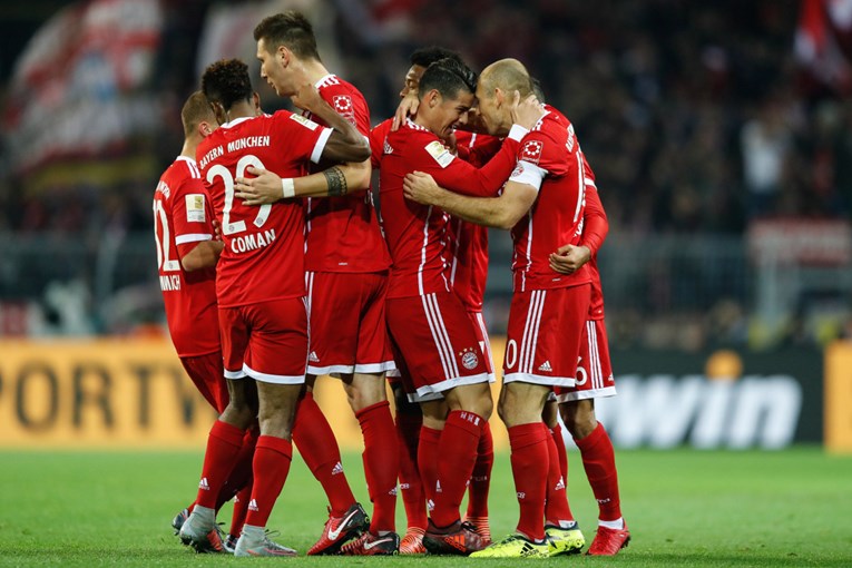 Bayern razbio Dortmund i povećao prednost na vrhu Bundeslige, Robben ušao u povijest
