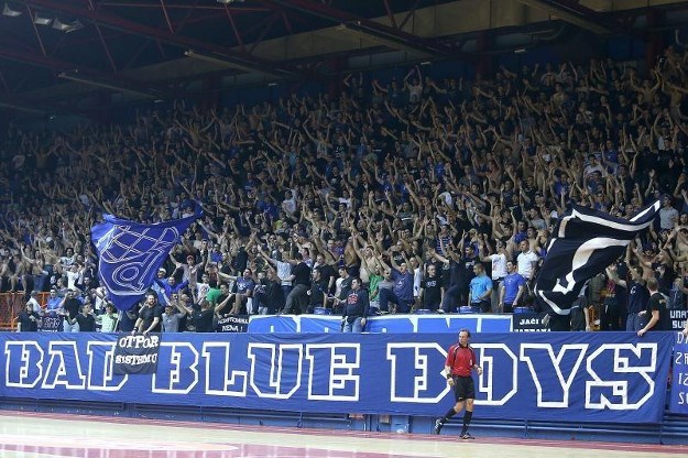 Futsal Dinamu ni velika podrška Bad Blue Boysa nije pomogla u gradskom derbiju