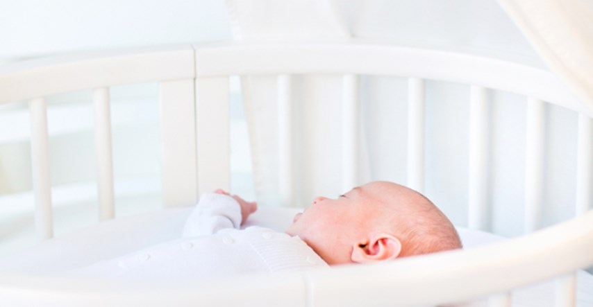 Oprez! Zvučne spravice za uspavljivanje mogu naškoditi bebinu sluhu