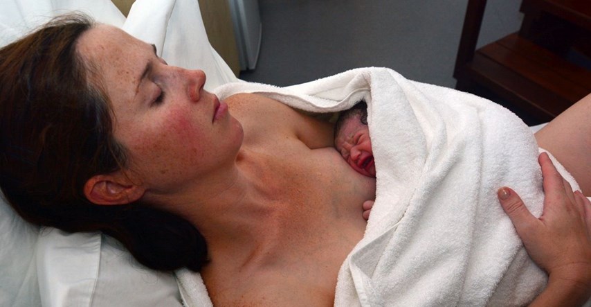U helikopteru MORH-a noćas se rodila beba: "Lakše je bilo roditi tako nego sina u bolnici"