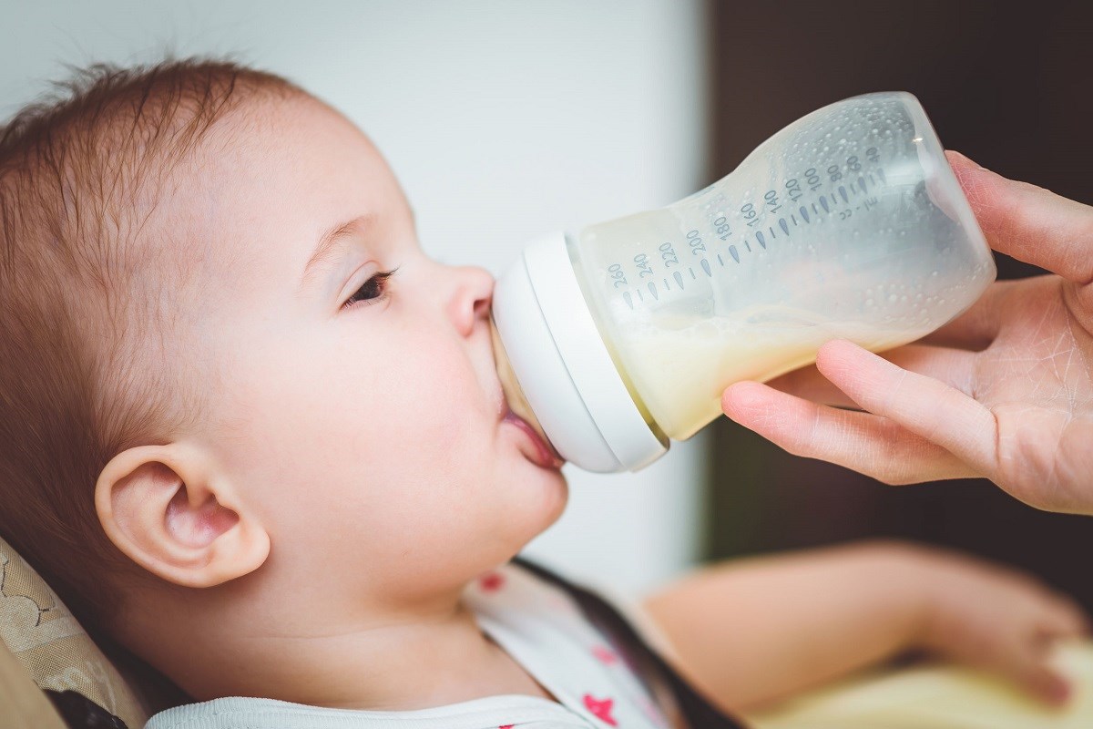 Upitali smo Ministarstvo zdravstva ima li u Hrvatskoj mlijeka za bebe zaraženog salmonelom