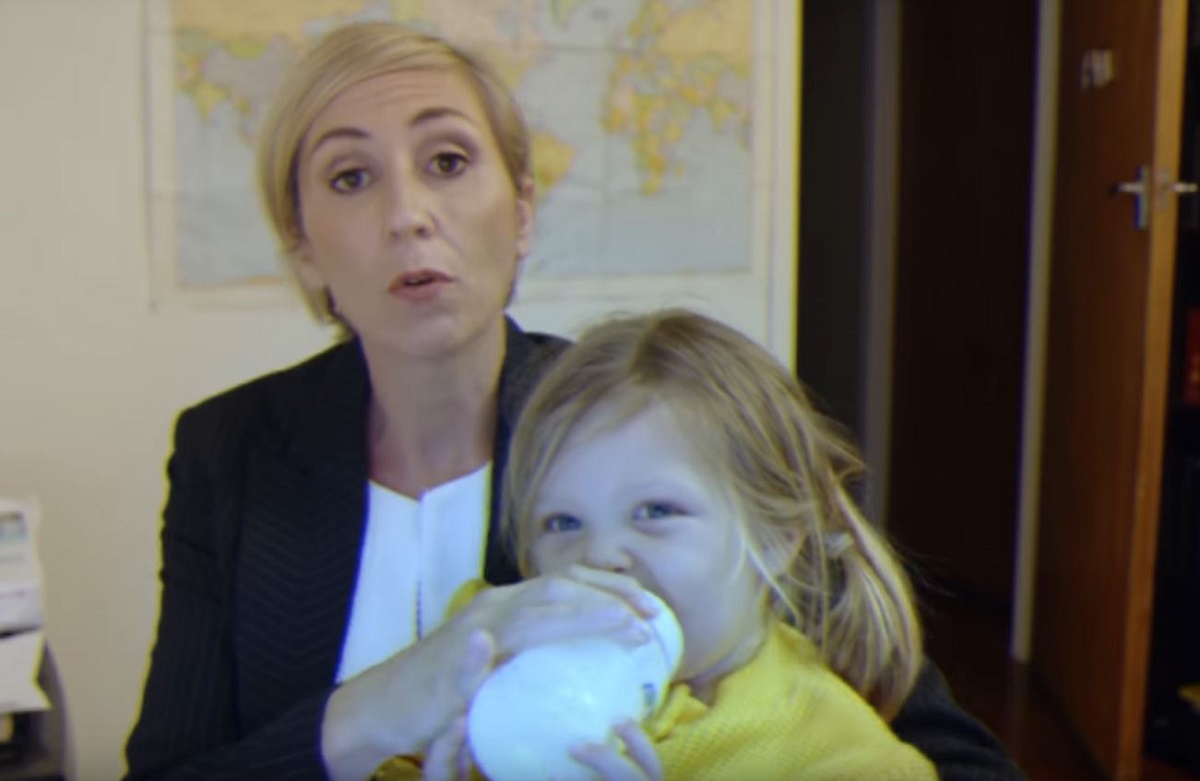 VIDEO Evo što bi se dogodilo da je na mjestu profesora kojem su djeca prekinula intervju bila žena