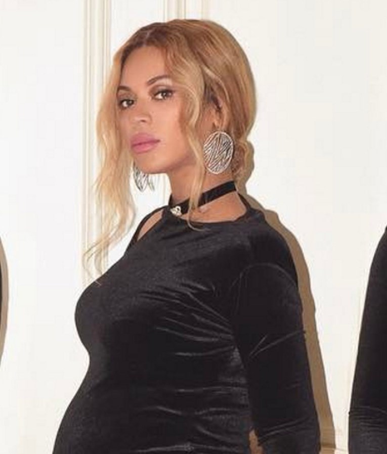 Otkriva li ova fotka spol Beyonceinih blizanaca?