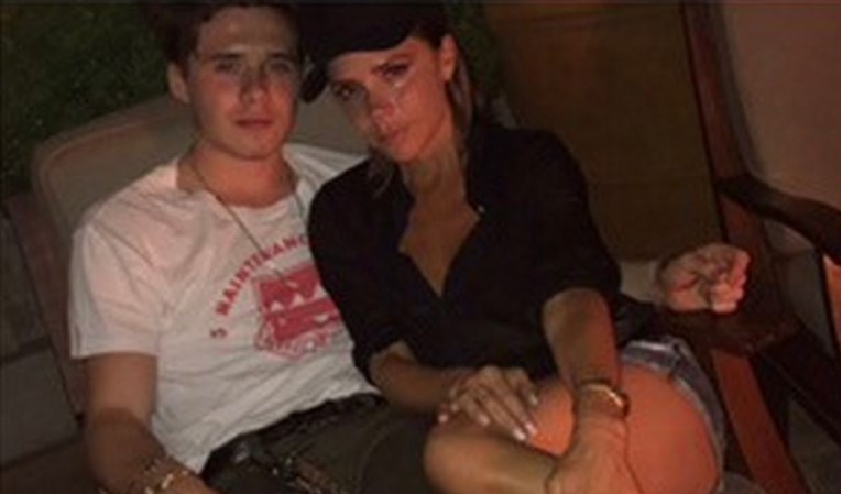 Victoria Beckham poručila najstarijem sinu: "Volimo te i nedostajat ćeš nam"