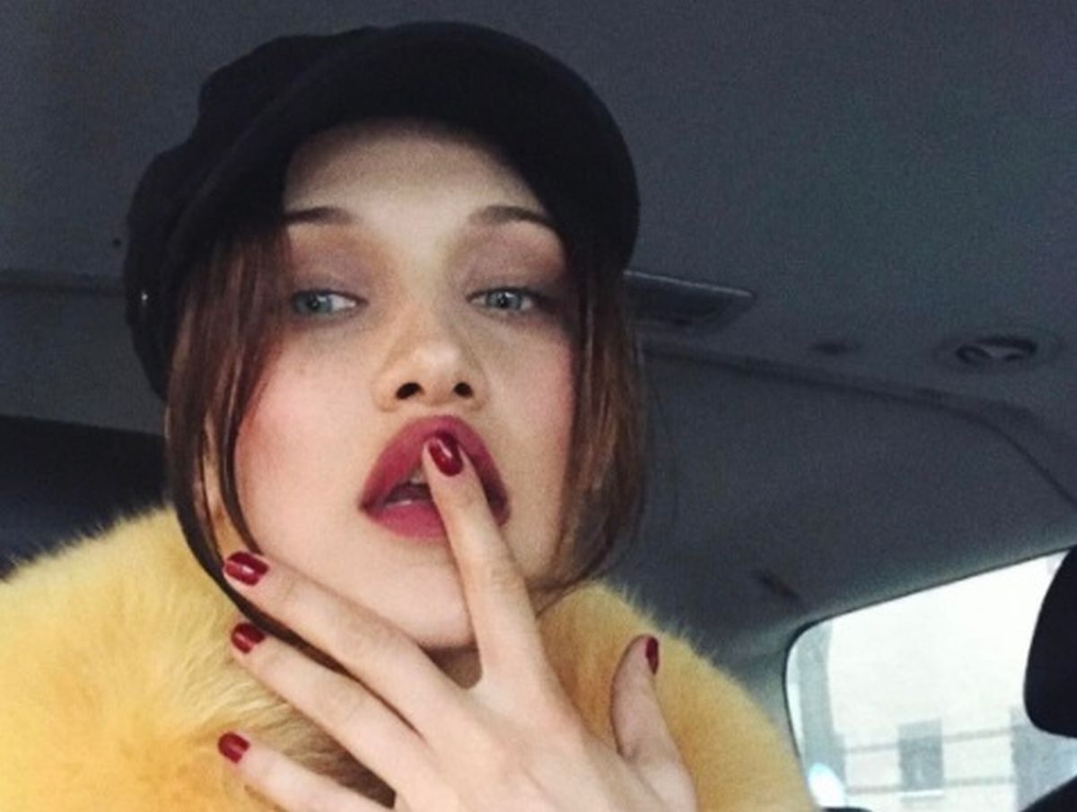Bella Hadid priznala da vara obožavatelje: "Moj život uopće ne izgleda kako ga prikazujem"