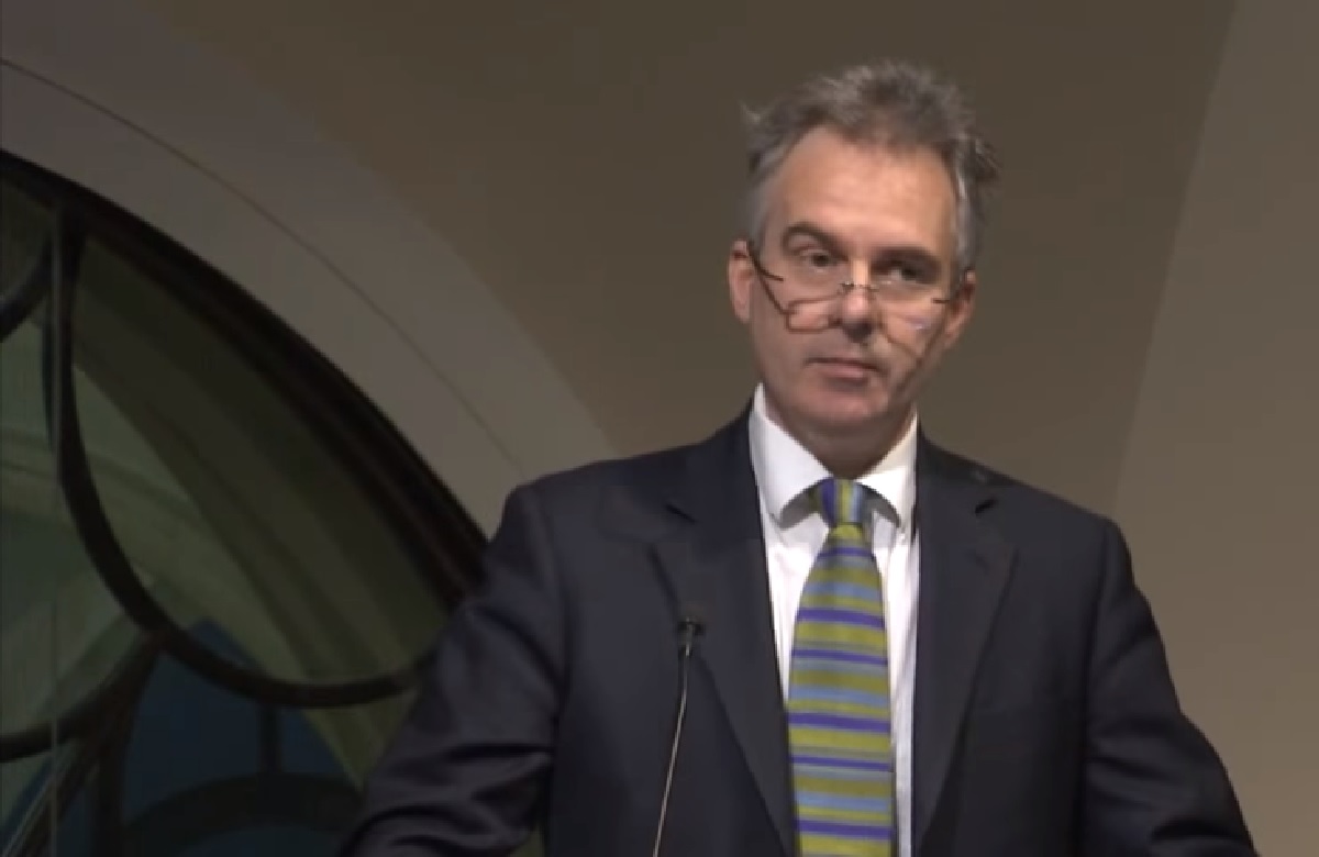 Viceguverner središnje britanske banke ispričao se za izjavu da je gospodarstvo u menopauzi