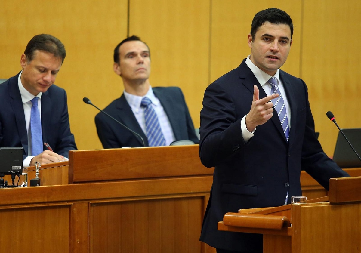 VIDEO Pogledajte Bernardićev govor o Agrokoru, HDZ-u i Sauchi
