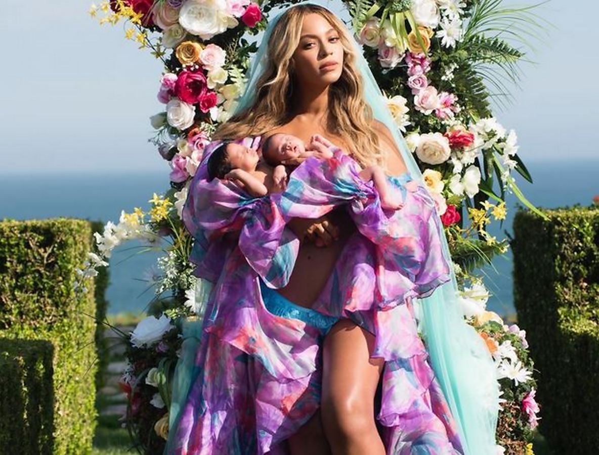 Beyonce se konačno ukazala, ali na večeru nije ponijela Photoshop