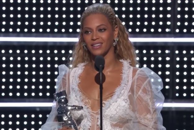 VIDEO Beyonce pokupila skoro sve MTV-jeve nagrade, Drake priznao istinu o Rihanni