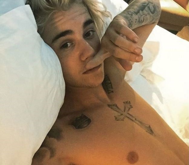 Bieber slavnom glumcu slao svoje fotke u donjem rublju: "Htio se pohvaliti"