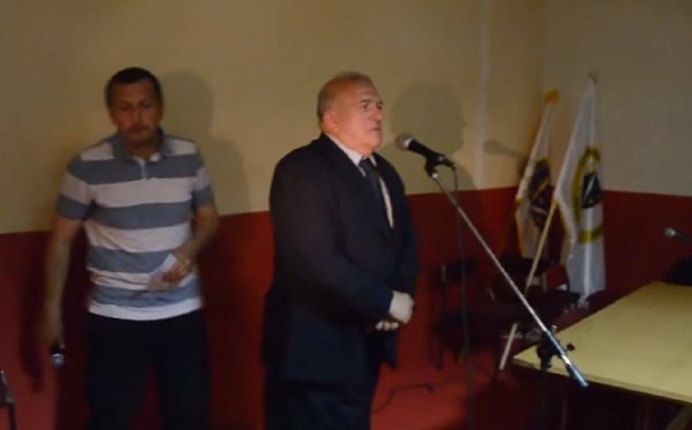 VIDEO Bivši general Armije BiH održao jezivi govor: "Rat još nije završen, čeka nas borba za opstanak"