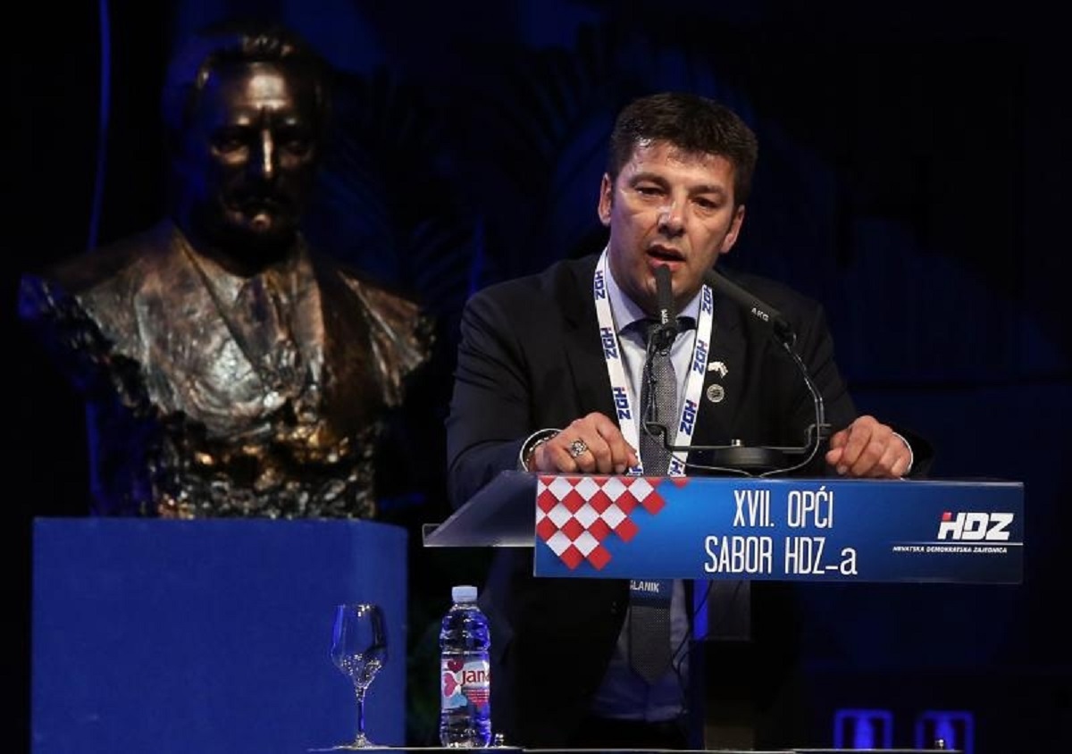 Pogledajte objavu ovog istaknutog HDZ-ovca, ovo su ljudi koji bi vodili državu