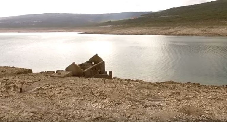 Povuklo se jezero u Hercegovini i otkrilo tajnu staru 50 godina koja je uznemirila mještane