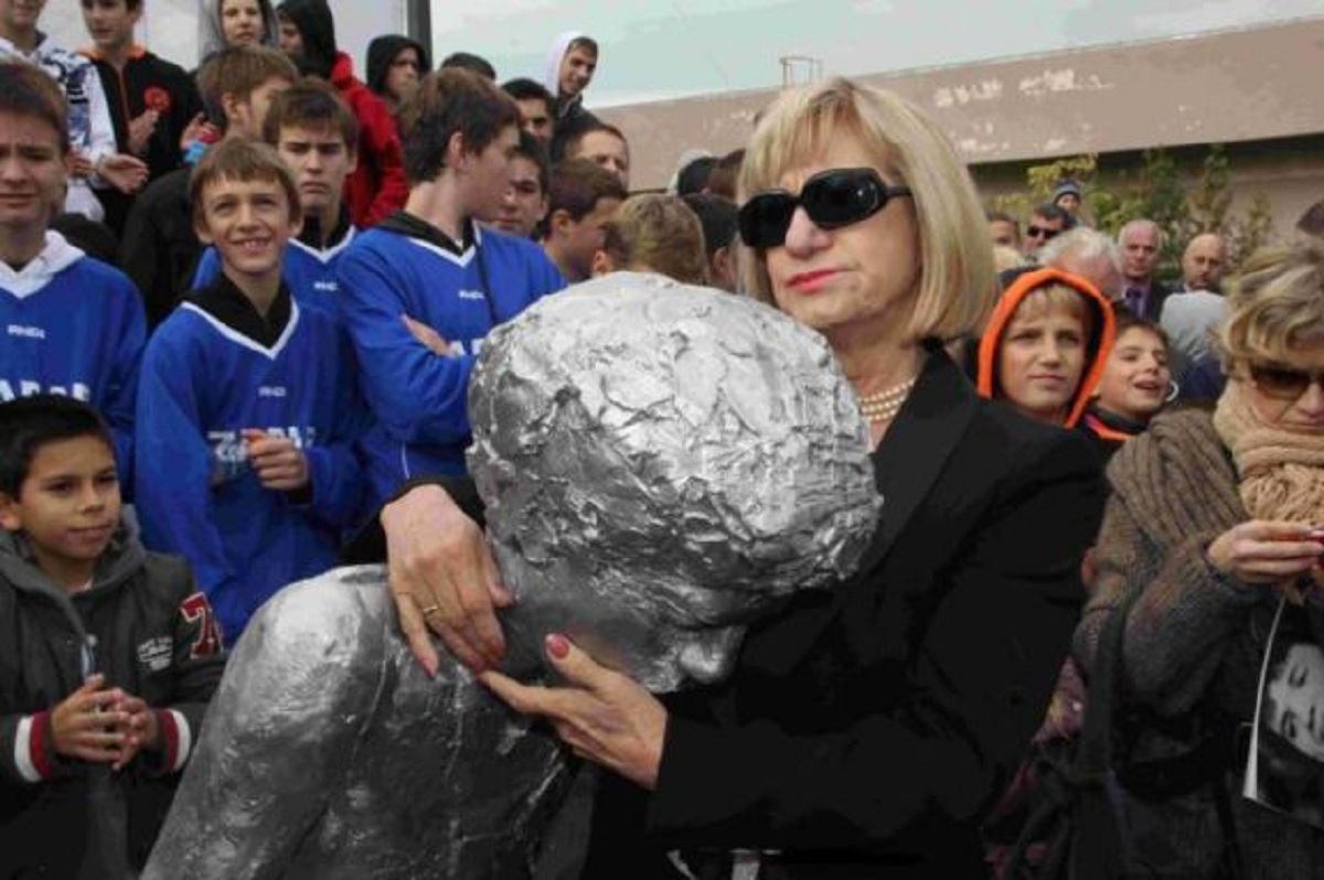 Majka Dražena Petrovića: Ljubomorna sam na košarkašku atmosferu u Srbiji i uživam gledati Zvezdu
