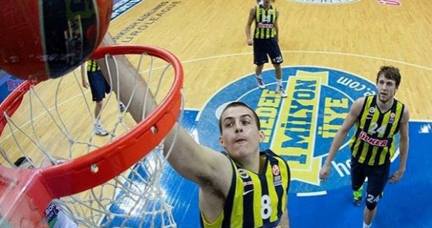 Nemanja Bjelica izabran za najkorisnijeg igrača Eurolige