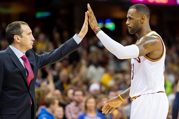 Raspada se LeBronovo carstvo,  a sve je zakuhao Curry