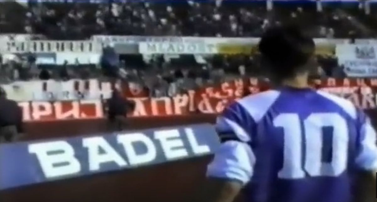 "PRODAJEM STOLICU S MAKSIMIRA" Zvezdin navijač nudi oružje iz nezapamćenih nereda