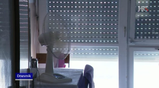 U bolnici u Petrovoj nema klime, a u sobama temperatura ide i do +40