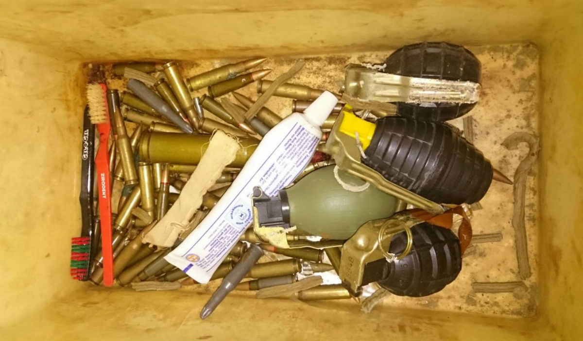 72-godišnjak u Splitu držao četiri ručne bombe i streljivo