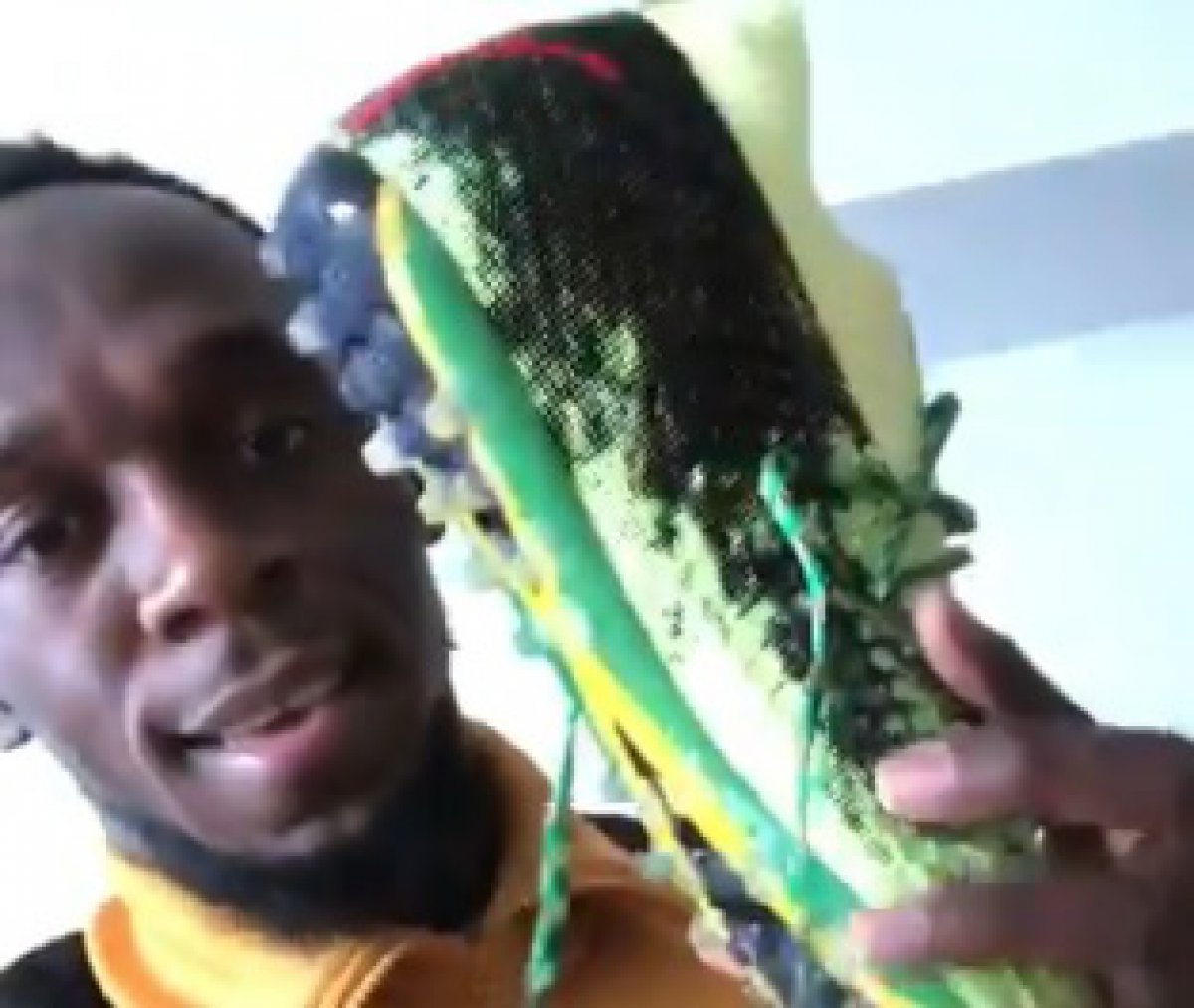 Bolt stiže na probu u slavni klub: "Mislili ste da sam se šalio?"
