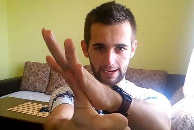 VIDEO "Legla plata": Bosanac svojim mukama s malom plaćom nasmijava cijeli Balkan
