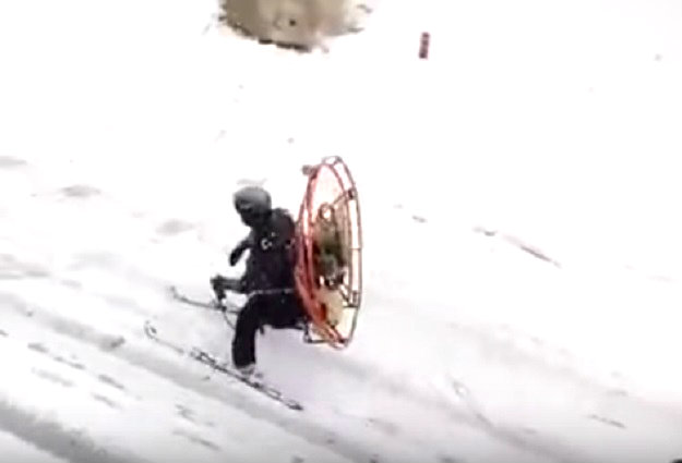 Made in Bosna? Evo kako se najlakše probiti kroz snježne nanose na cestama