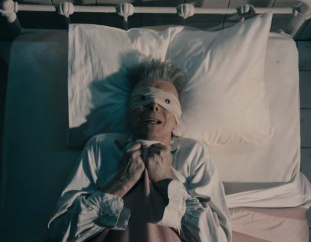 "Gledaj gore, u raju sam": Posljednji Bowiejevi stihovi oproštaj su čovjeka koji je znao da umire