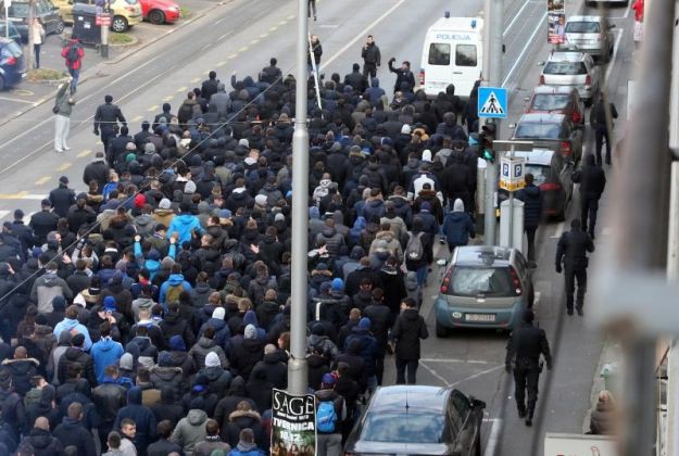 Korteo Boysa protutnjao Maksimirskom, pogledajte kako su stigli do stadiona