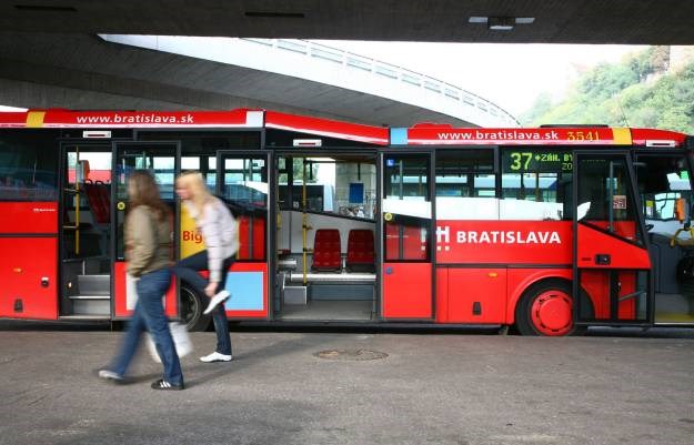 U Bratislavi uhićen "fekalni fantom" koji je izmetom napadao žene