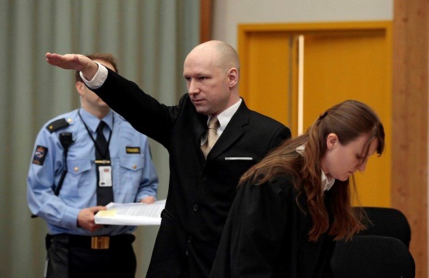 Anders Breivik ubio 77 osoba, a sada tvrdi da mu u zatvoru krše prava