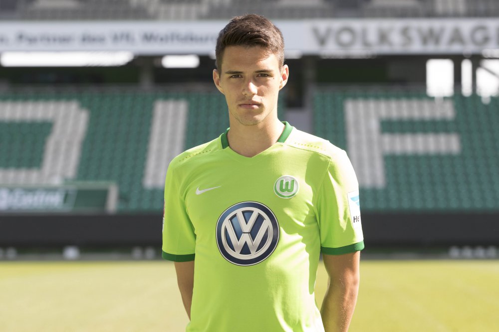 Prije pola godine je iz Dinama kao veliki talent otišao u Wolfsburg, a sada je preselio u drugu ligu