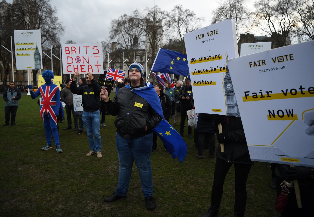Nova kampanja protiv Brexita: "O našoj budućnosti trebalo bi odlučiti 65 milijuna ljudi"