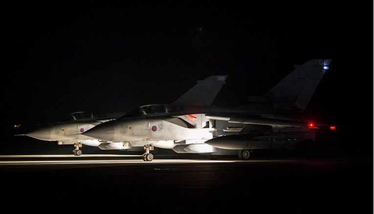 Velika Britanija: Prvi pokazatelji govore da je napad na Siriju bio uspješan