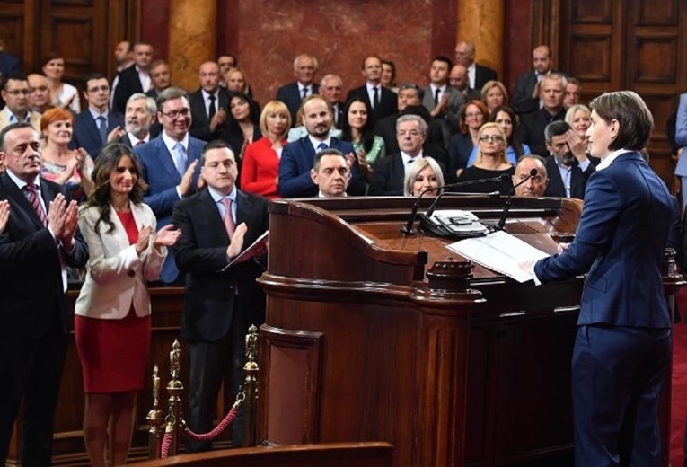 FOTO Srbija dobila premijerku, prisegnula Ana Brnabić