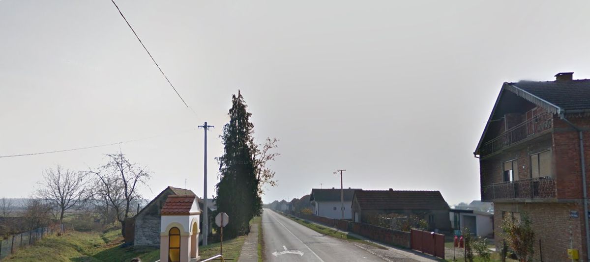 U slijetanju automobila s ceste u Brodskom Stupniku poginuo suvozač