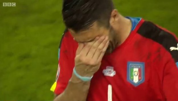 FOTO Veliki Buffon u suzama