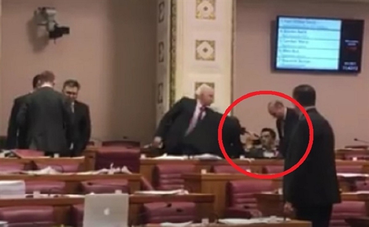 Iz Sabora pokušali objasniti zašto su Bunjcu uzeli mobitel, tek sad ništa nije jasno