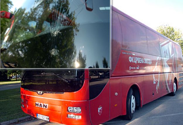Incident u Čatežu: Hrvati napali igrače Crvene zvezde i razbili autobus