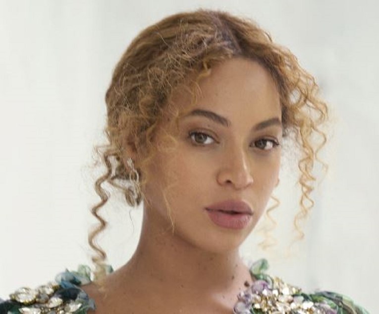 Beyonce rodila blizance