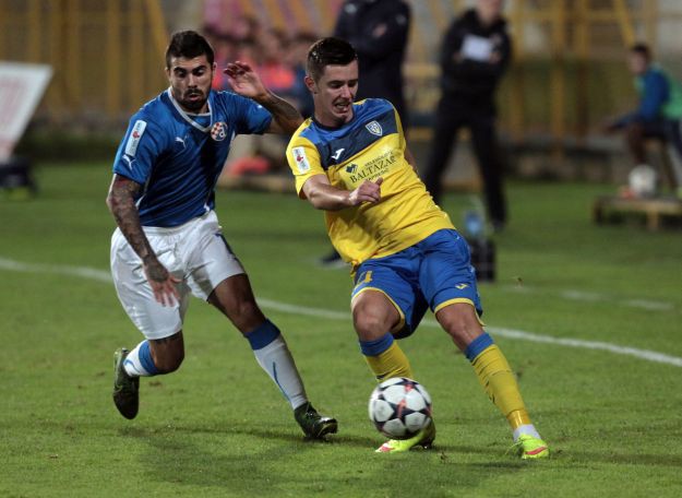 Čabraja o spornom penalu za Dinamo: "Dirao sam loptu rukom"