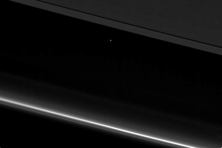 FOTO, VIDEO Pogledajte posljednje snimke letjelice Cassini, pred sam kraj snimila je Zemlju
